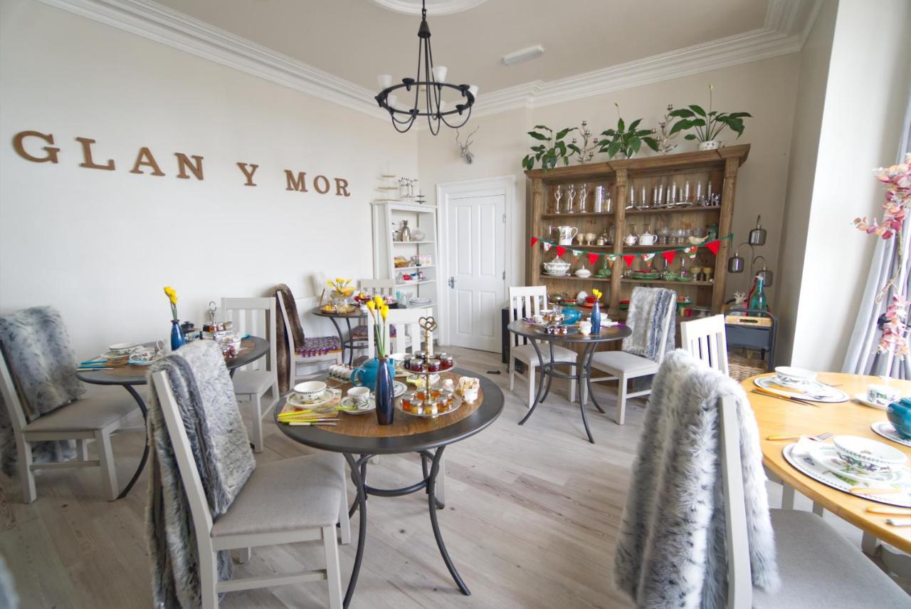 חלנדודנו Glan Y Mor Hotel (Adults Only) מראה חיצוני תמונה
